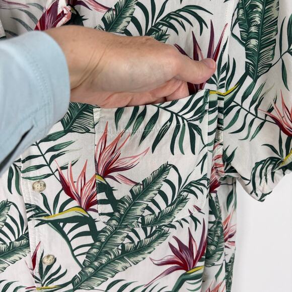 Goodfellow Tropical Hawaiian Shirt Large white green pink resort casual - Picture 4 of 7